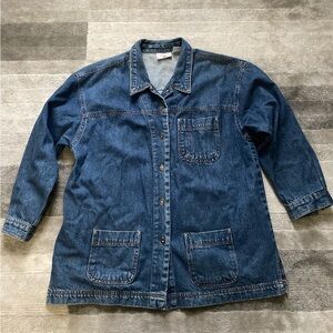 80s denim jacket with a relaxed fit jacket